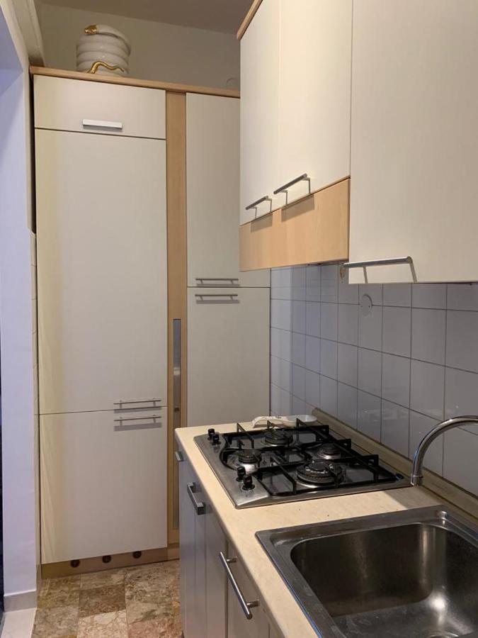 Comfortable Room Suitable 1-2 Pax Bolonia Exterior foto